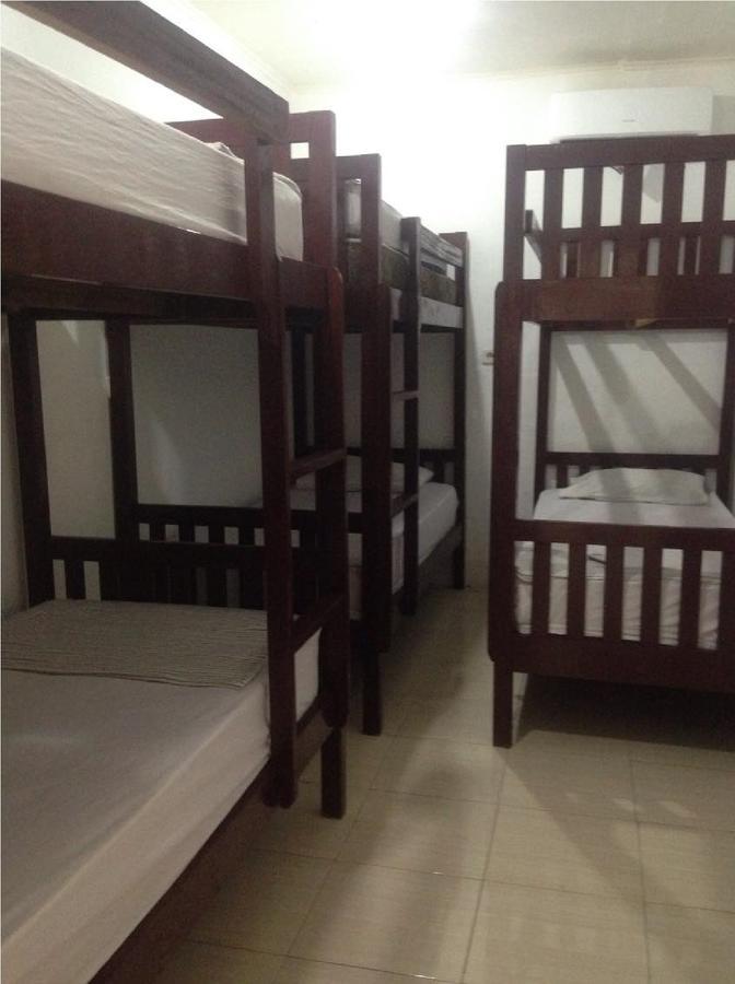 Good For Ya Knee Hostel & Bungalows (Adults Only) Gili Trawangan Exterior foto